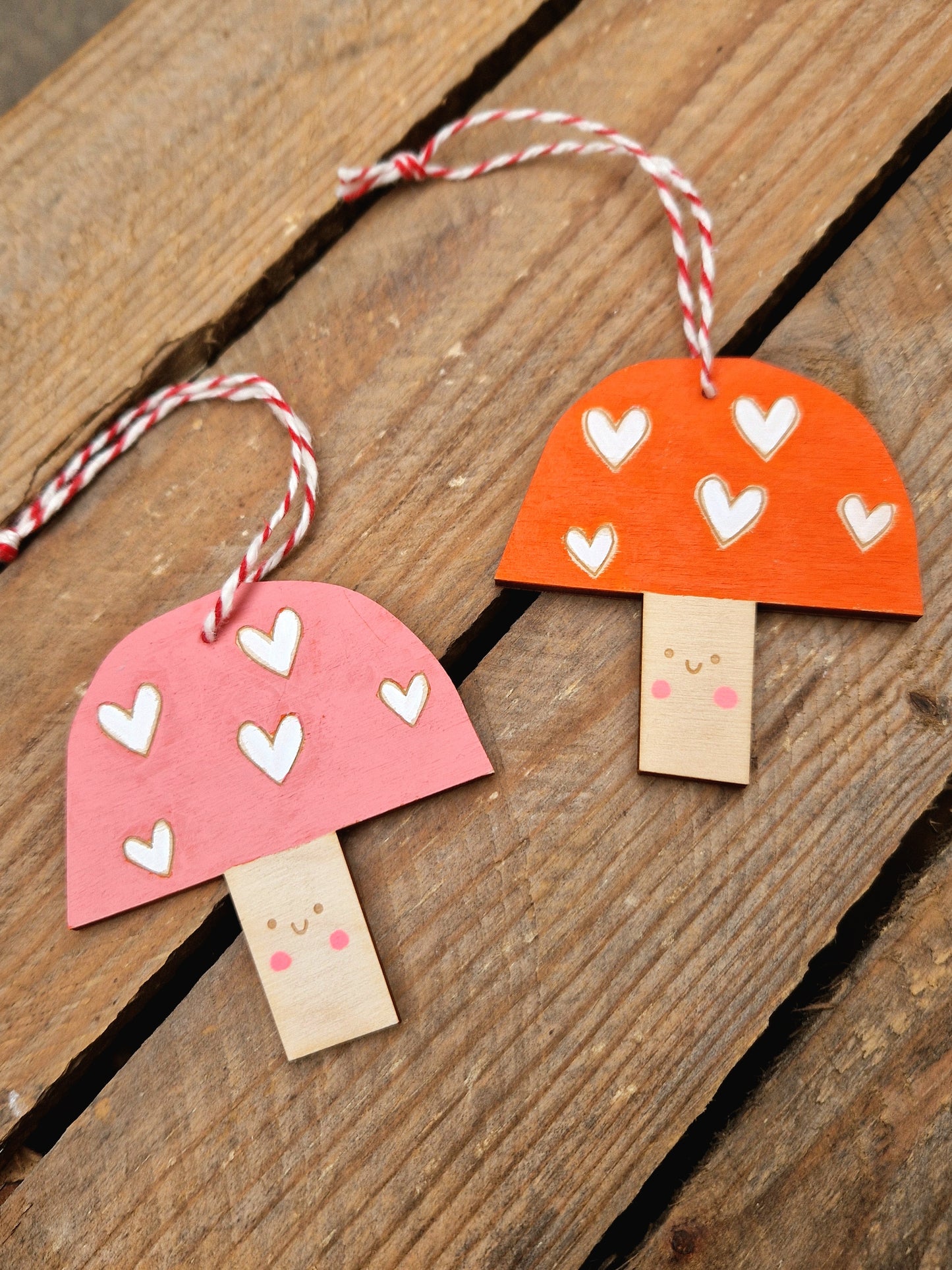 Heart Toadstool Decoration