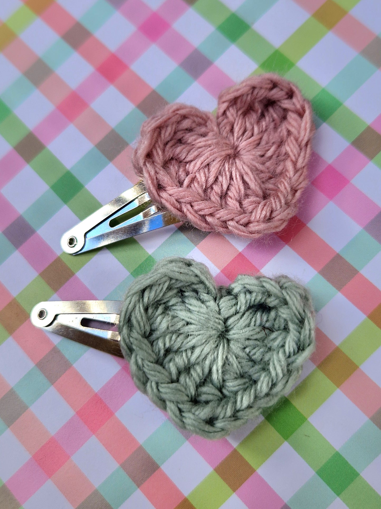 Hand Crochet Heart Hair clips - Pink/Green