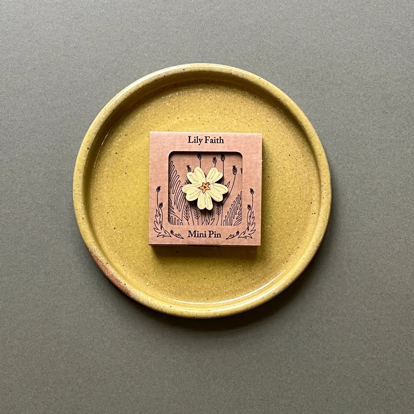 Primrose Hand Painted Mini Pin