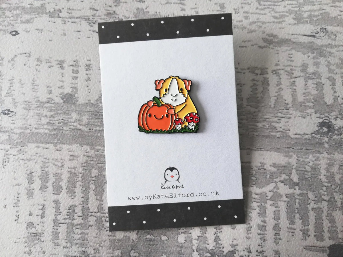 Guinea Pig & Pumpkin Pin