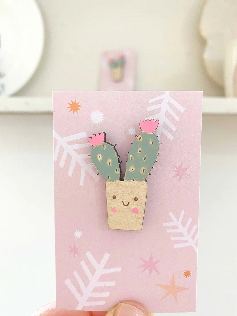 Smiley Plant Pin Badge