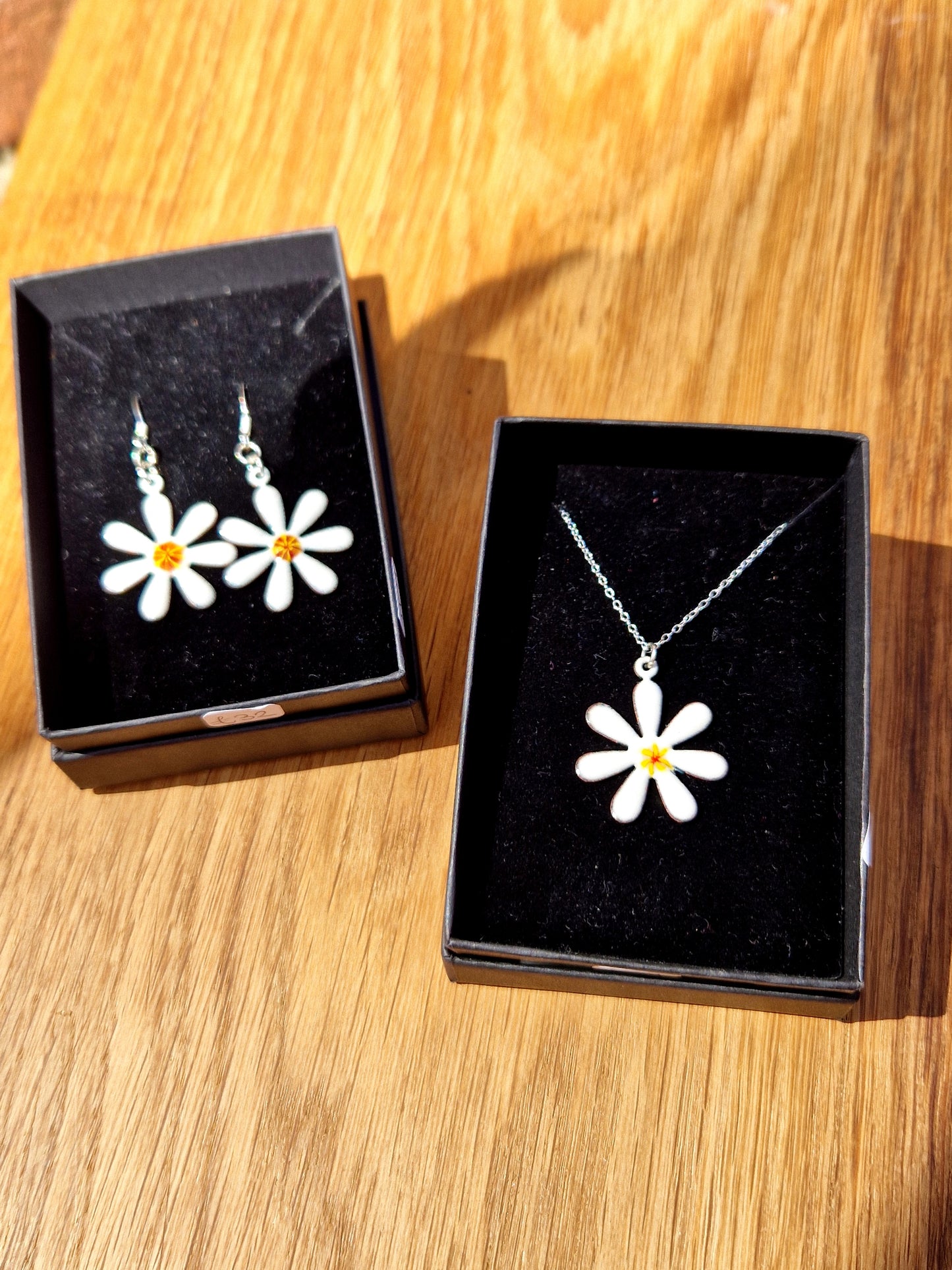 Daisy Handmade Enamel Jewellery