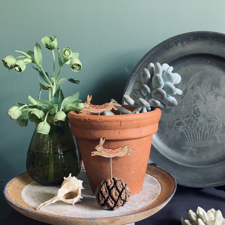 Leaping Hare Plant Pot Companions