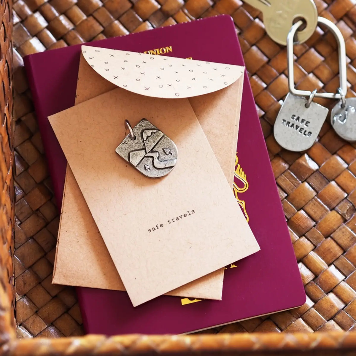 'Safe Travels' Pewter Charm
