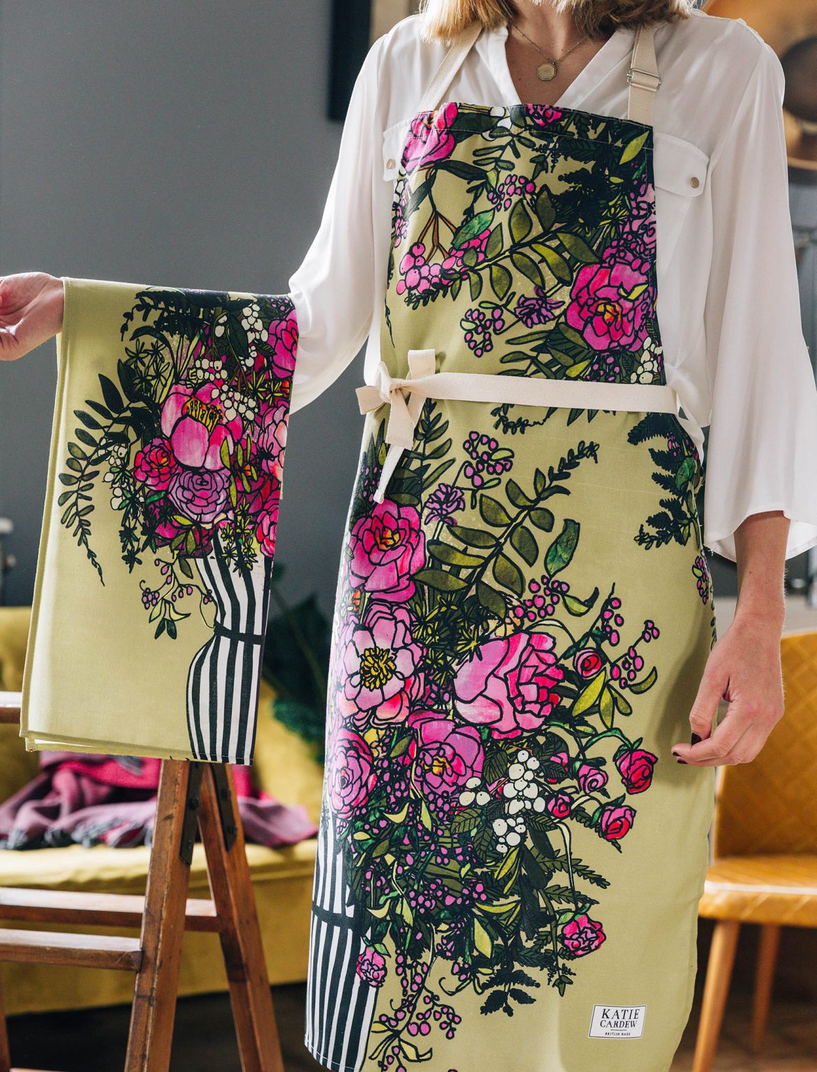 Peony Apron