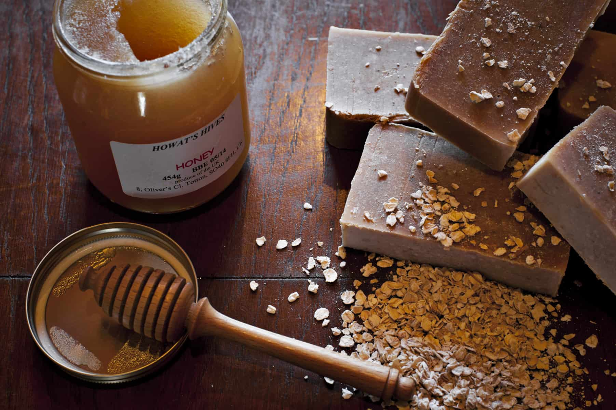 Honey & Oats Goats Milk Soap